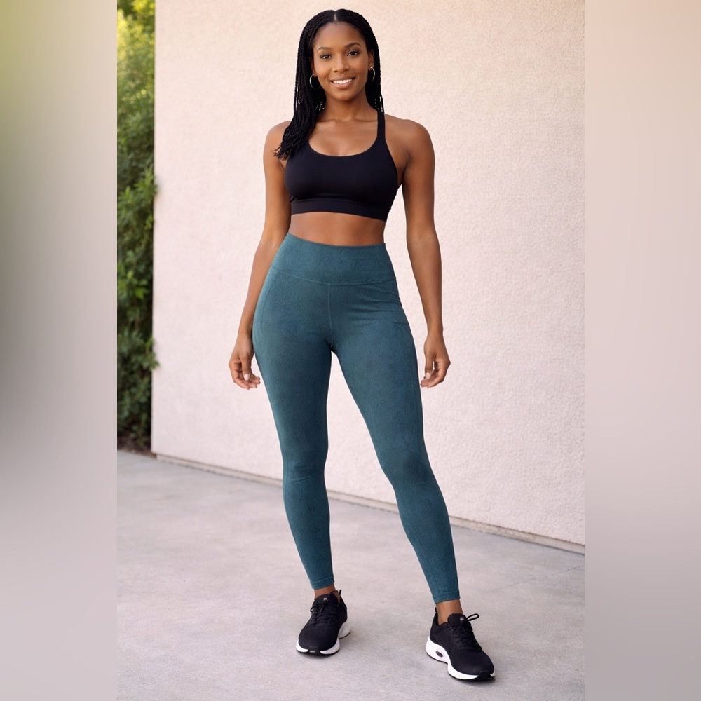 ZYIA 4 Light n Tight Hi Rise Compression Leggings Teal Pockets Athleisure Yoga